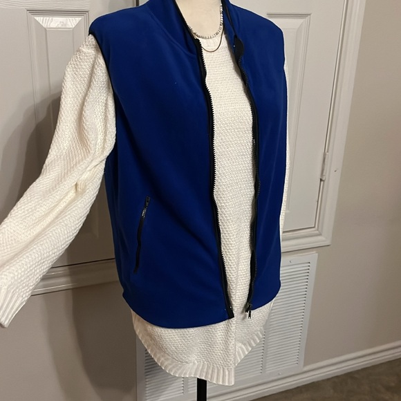 Rue21 ivory textured lightweight sweater Size M - Picture 5 of 17